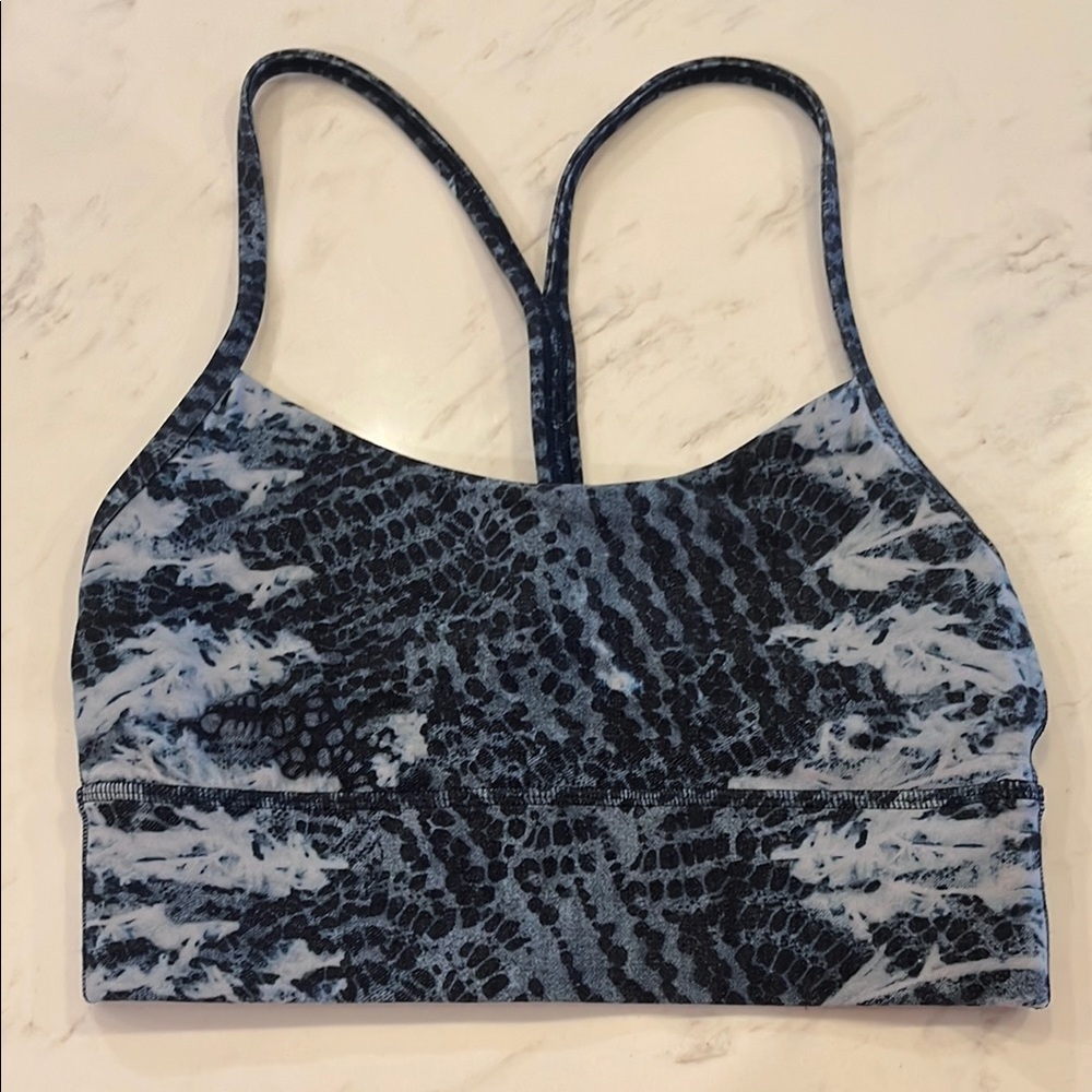 Lululemon blue Flow Y Nulu sports bra size 4